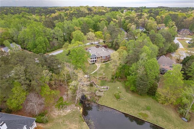 2718 Pitlochry Street SW, Conyers, GA 30094