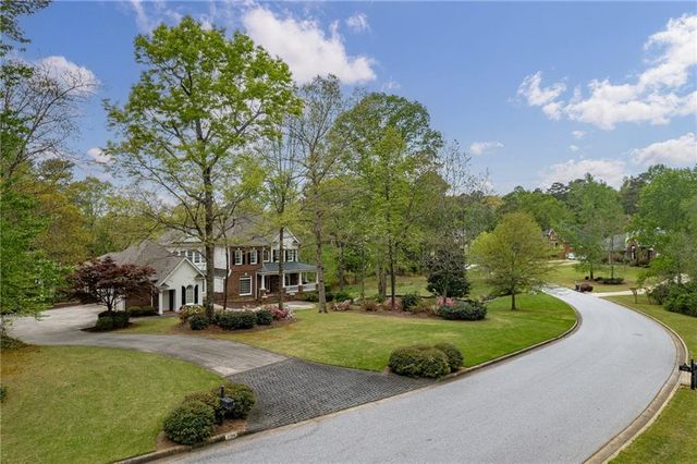2718 Pitlochry Street SW, Conyers, GA 30094
