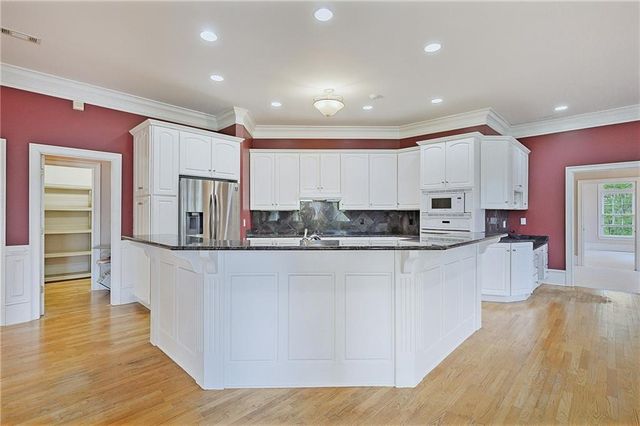 2718 Pitlochry Street SW, Conyers, GA 30094