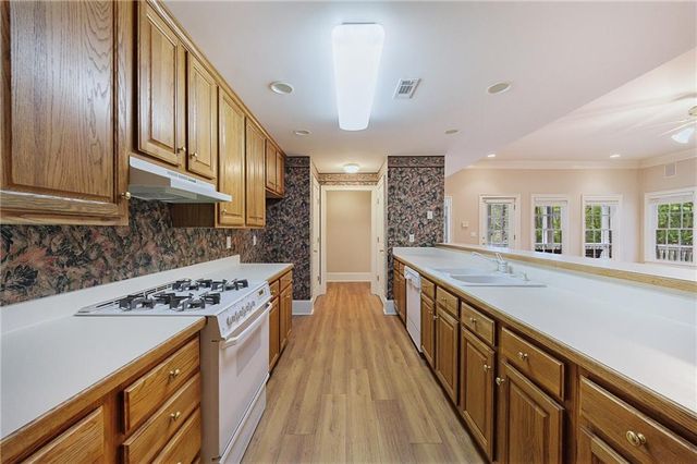 2718 Pitlochry Street SW, Conyers, GA 30094