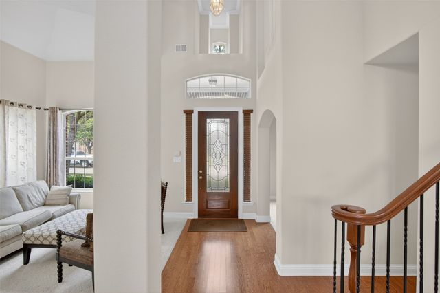 5645 Saint Thomas Drive, Plano, TX 75094