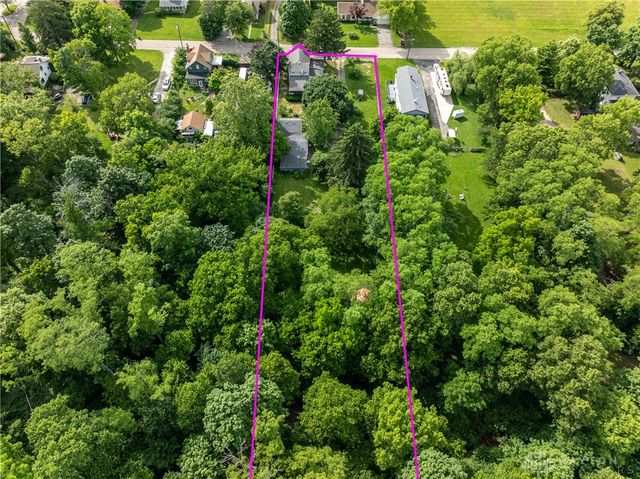 130 Rosewood Drive, Dayton, OH 45415