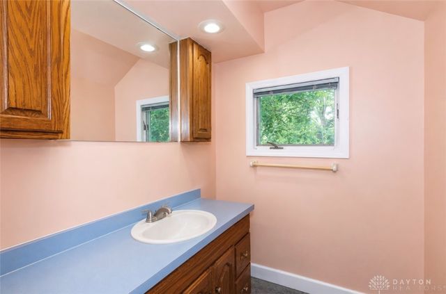 130 Rosewood Drive, Dayton, OH 45415
