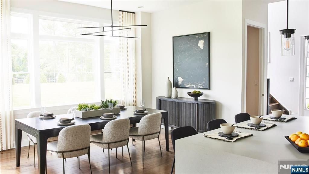 13 Muirfield Lane, River Vale, NJ 07675