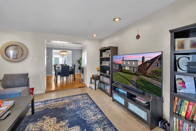 10444 Morross Street, Dearborn, MI 48126