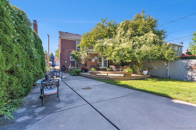 10444 Morross Street, Dearborn, MI 48126