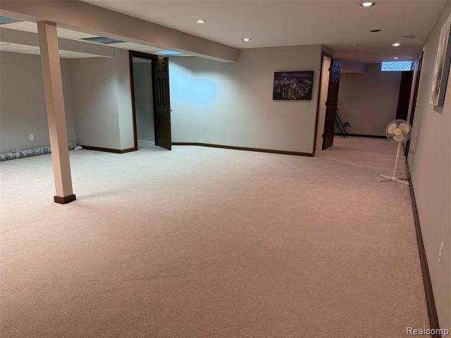 14144 Fairway Street, Livonia, MI 48154