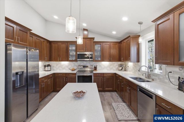 12008 NE Duck Inn Rd, Gervais, OR 97026