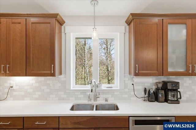 12008 NE Duck Inn Rd, Gervais, OR 97026