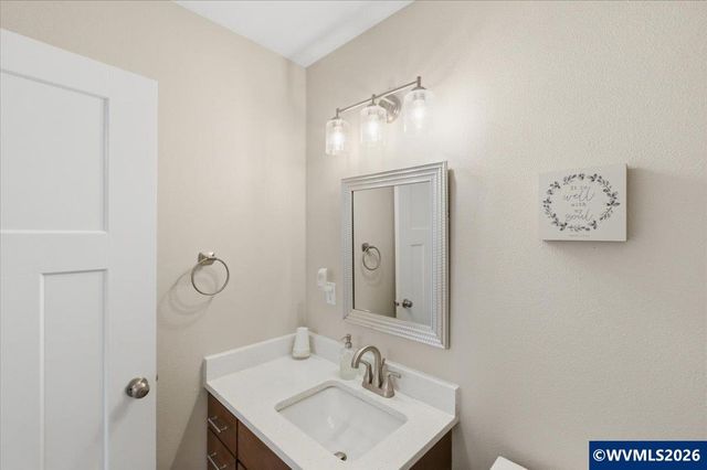 12008 NE Duck Inn Rd, Gervais, OR 97026