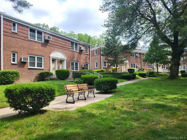 224-23 Kingsbury Avenue B, Oakland Gardens, NY 11364