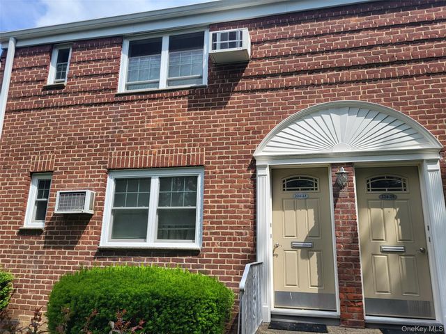 224-23 Kingsbury Avenue B, Oakland Gardens, NY 11364