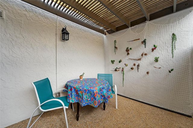 513 BAYPORT WAY 513, Longboat Key, FL 34228