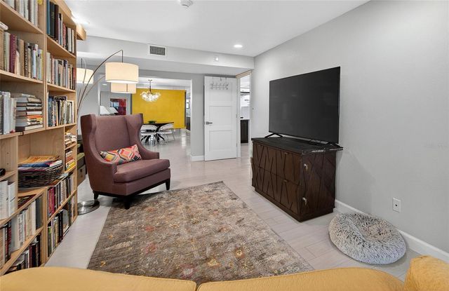 513 BAYPORT WAY 513, Longboat Key, FL 34228