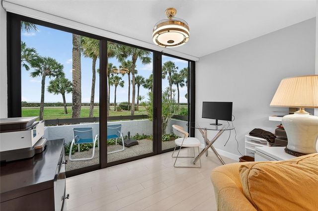 513 BAYPORT WAY 513, Longboat Key, FL 34228