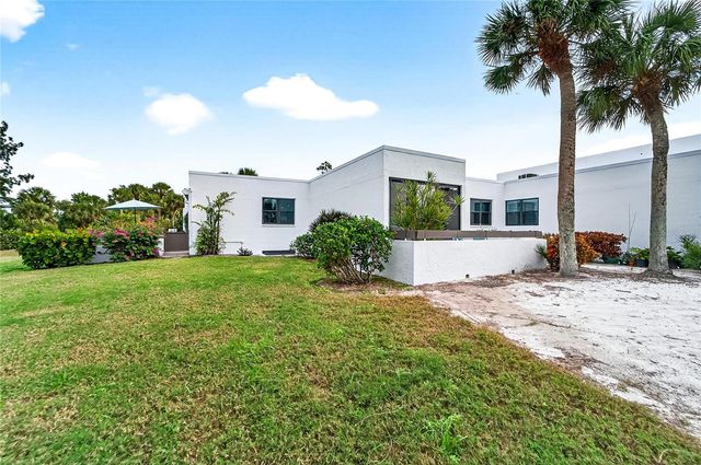 513 BAYPORT WAY 513, Longboat Key, FL 34228