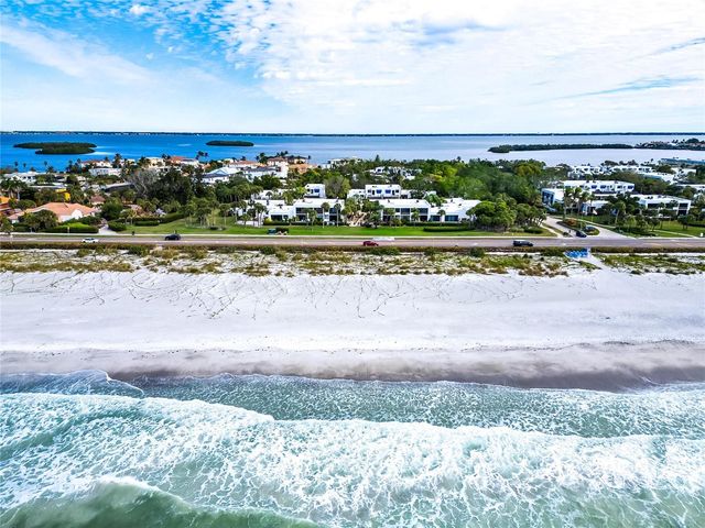 513 BAYPORT WAY 513, Longboat Key, FL 34228