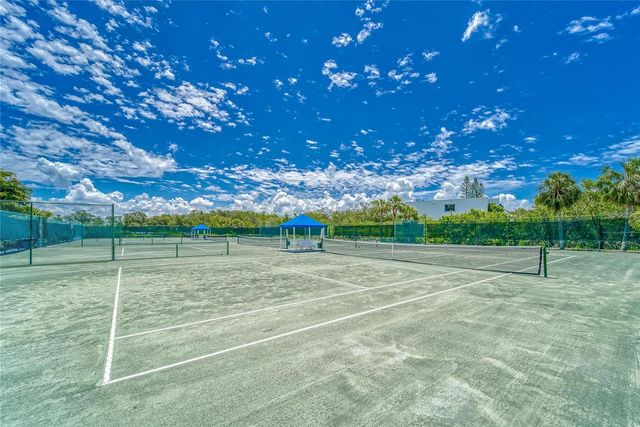 513 BAYPORT WAY 513, Longboat Key, FL 34228