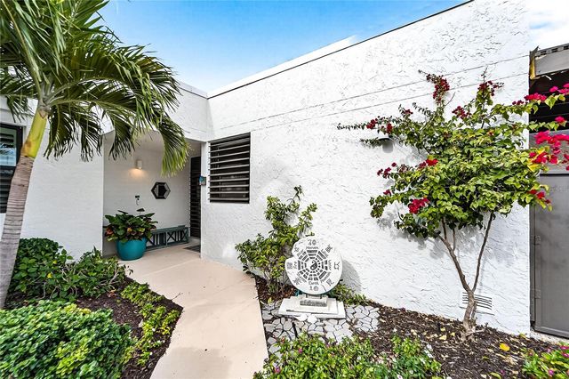 513 BAYPORT WAY 513, Longboat Key, FL 34228