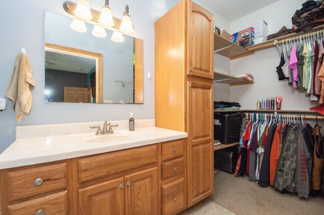 11905 Hunter Drive, Lake Park, MN 56554