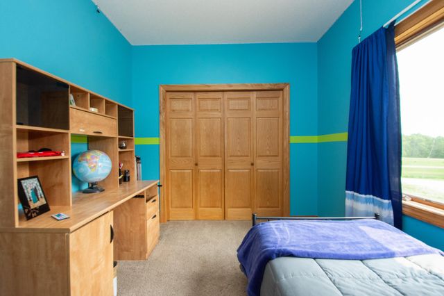 11905 Hunter Drive, Lake Park, MN 56554