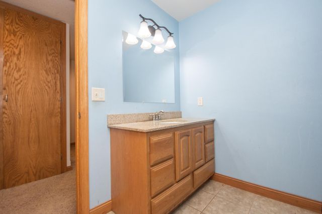 11905 Hunter Drive, Lake Park, MN 56554