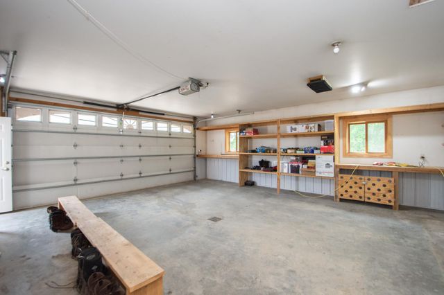 11905 Hunter Drive, Lake Park, MN 56554