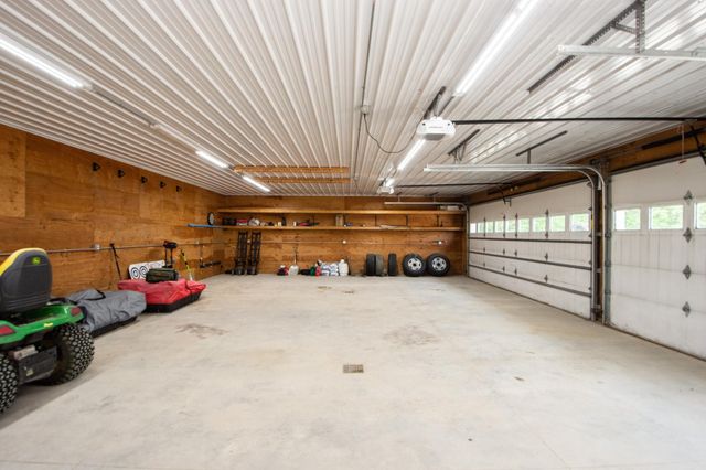 11905 Hunter Drive, Lake Park, MN 56554