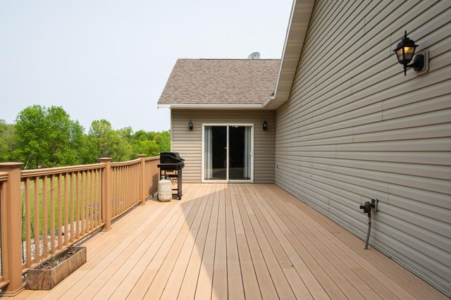 11905 Hunter Drive, Lake Park, MN 56554