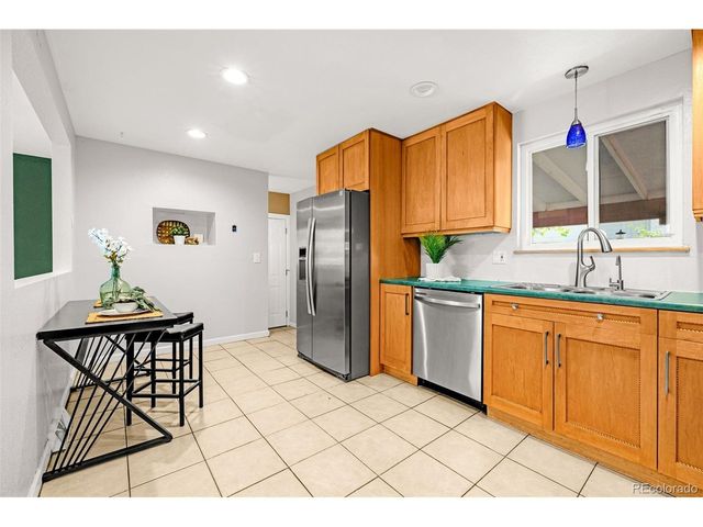 12164 E Ohio Ave, Aurora, CO 80012