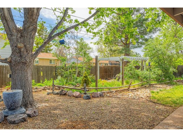 12164 E Ohio Ave, Aurora, CO 80012