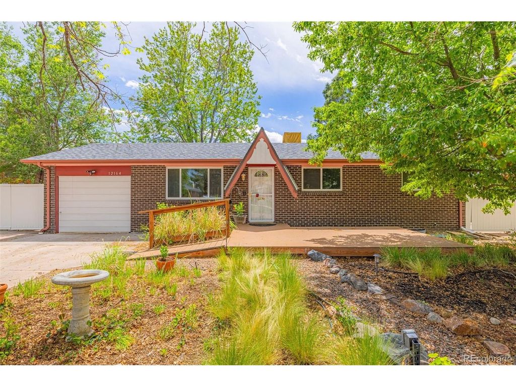 12164 E Ohio Ave, Aurora, CO 80012