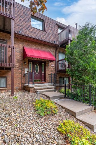 2505 26th Avenue Court I, Rock Island, IL 61201