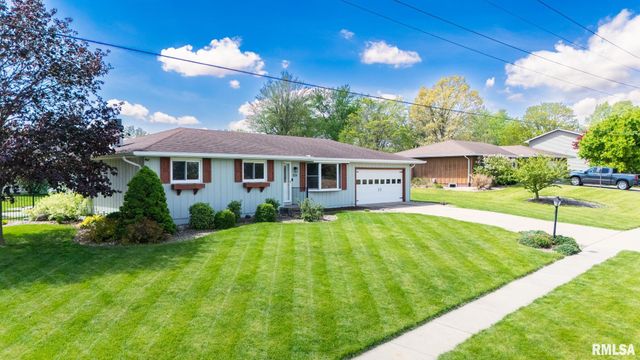 1128 W PROGRESS Street, Metamora, IL 61548
