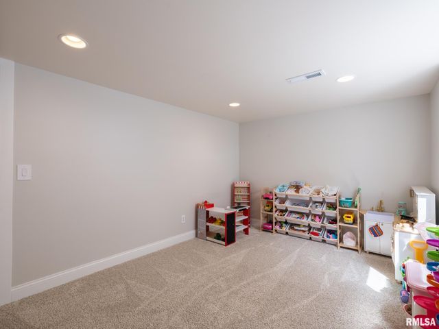 1128 W PROGRESS Street, Metamora, IL 61548