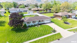 1128 W PROGRESS Street, Metamora, IL 61548