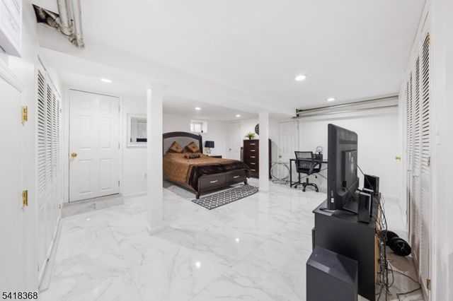 980 Salem Rd, Union Twp., NJ 07083
