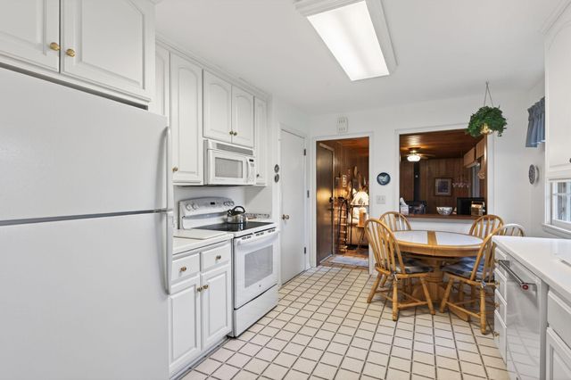 1710 Fry Street, Falcon Heights, MN 55113