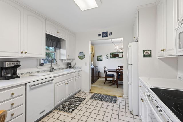 1710 Fry Street, Falcon Heights, MN 55113