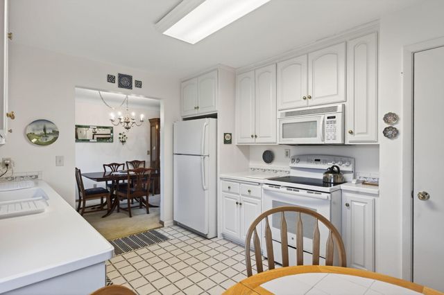 1710 Fry Street, Falcon Heights, MN 55113