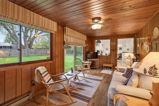 1710 Fry Street, Falcon Heights, MN 55113