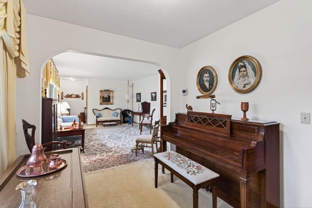 1710 Fry Street, Falcon Heights, MN 55113