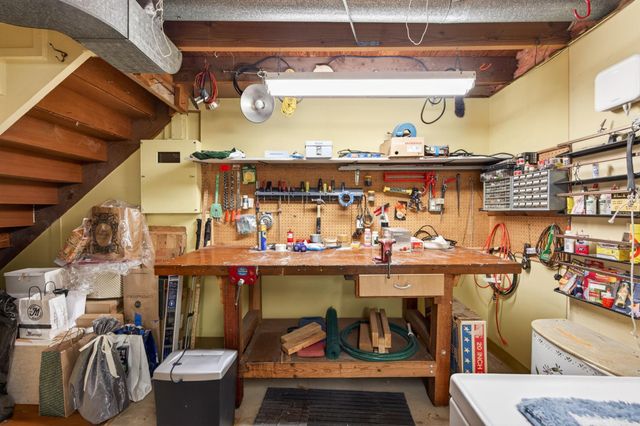 1710 Fry Street, Falcon Heights, MN 55113