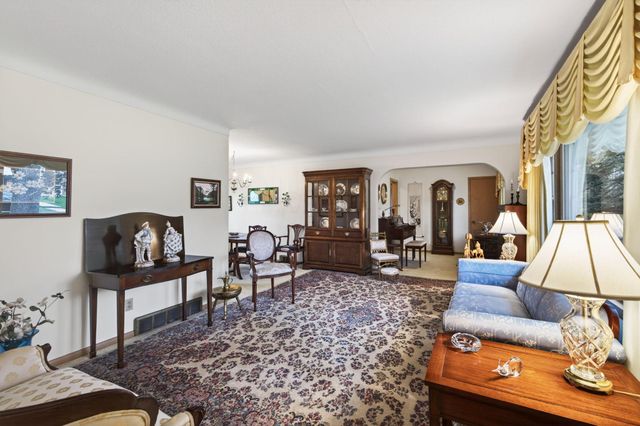 1710 Fry Street, Falcon Heights, MN 55113