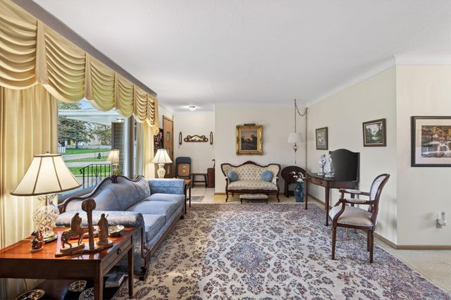 1710 Fry Street, Falcon Heights, MN 55113