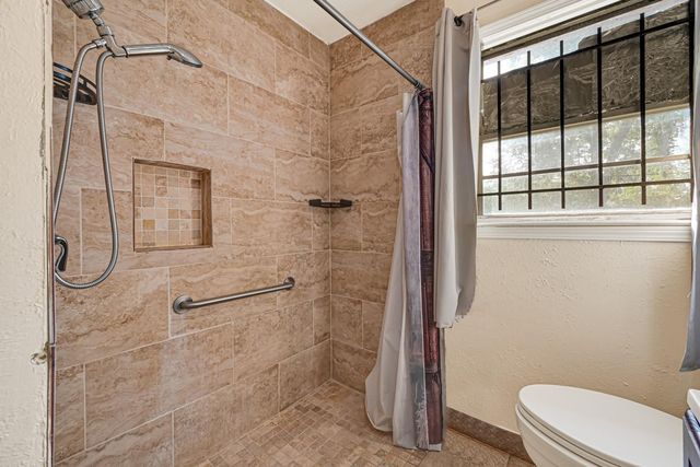 7226 Wiley Road, Houston, TX 77016