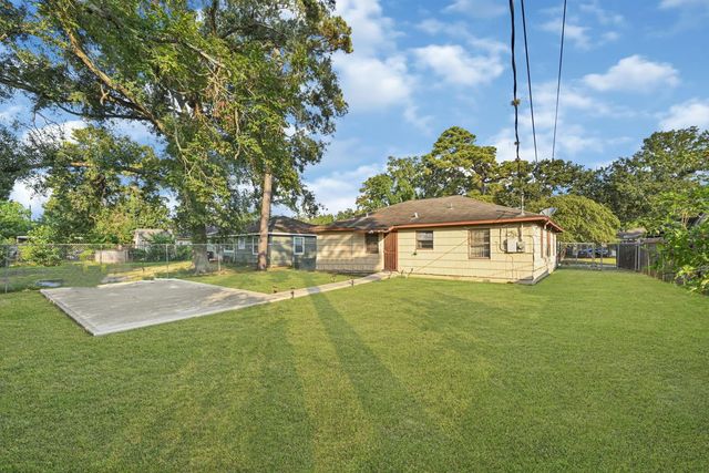 7226 Wiley Road, Houston, TX 77016