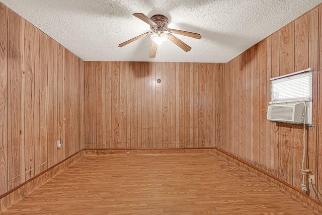 7226 Wiley Road, Houston, TX 77016