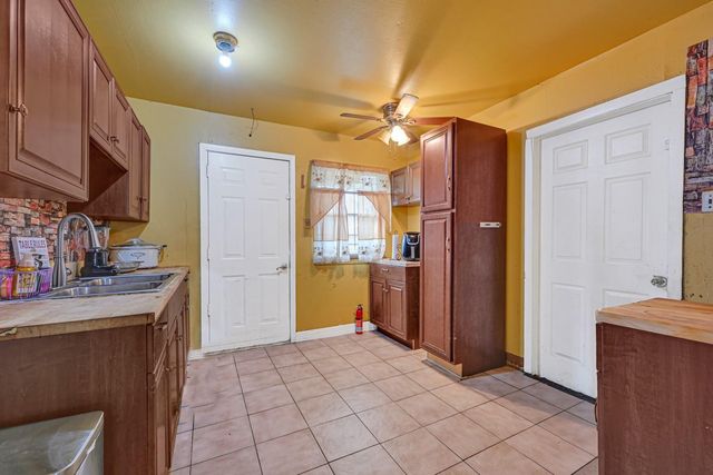 7226 Wiley Road, Houston, TX 77016