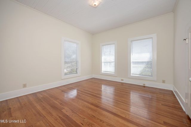 1209 Calhoun Street, Ocean Springs, MS 39564